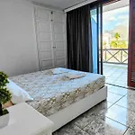 Atico En Parque Santiago I Apartment