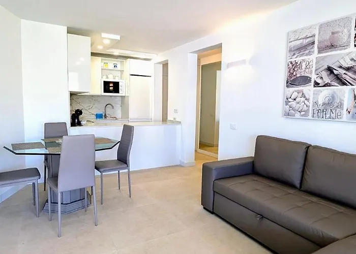 Atico En Parque Santiago I 美洲海滩